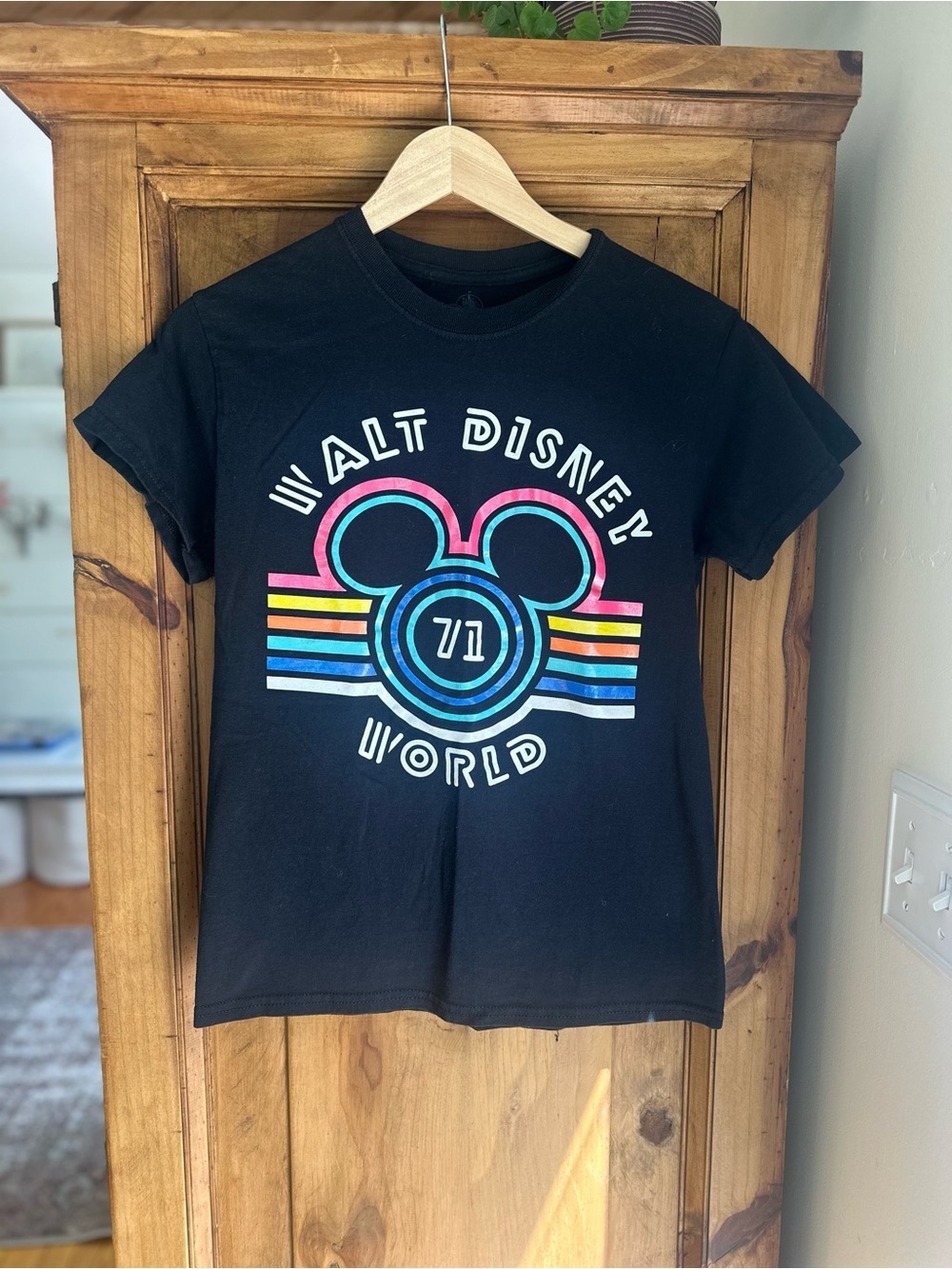Walt Disney World Black Retro Graphic Tee with Rainbow Mickey Design Small
